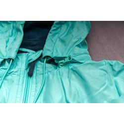 CHUBASQUERO ALPHAVENTURA SELLA MINT A52604111-302 MUJER TREKKING